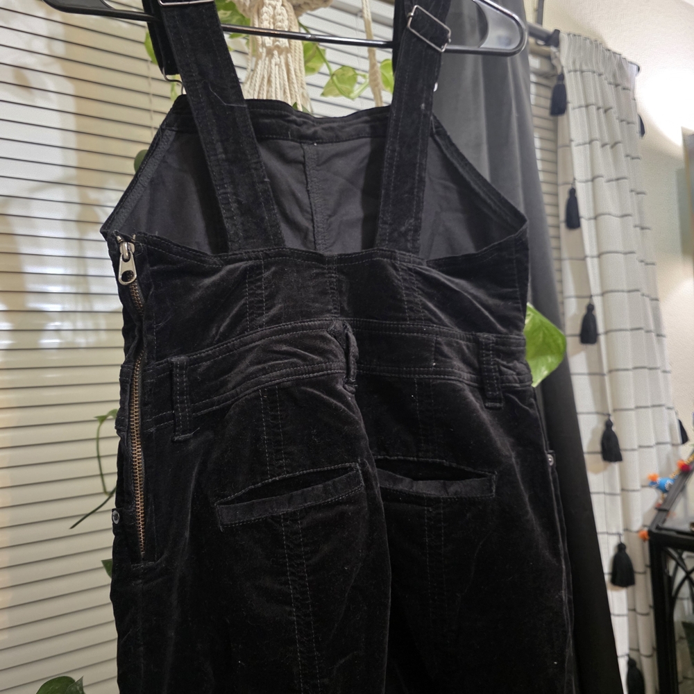 Pilcro and the Letterpress Black Velvet Flare Overalls Romper Jumper Pockets - Picture 4 of 11